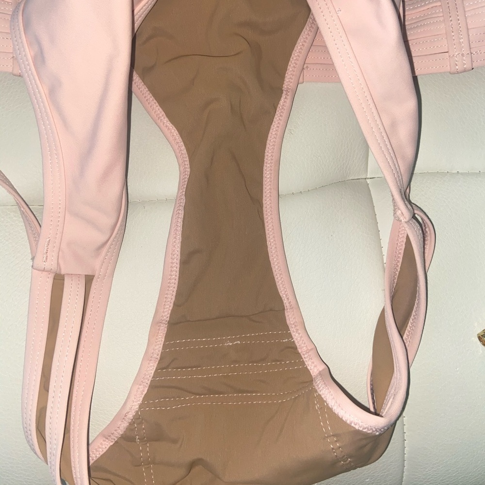 Beach Bunny Endless Summer Set - Picture 5 of 10